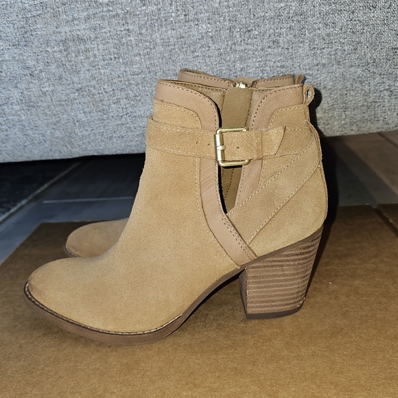 Sam Edelman Booties - Picture 4 of 7
